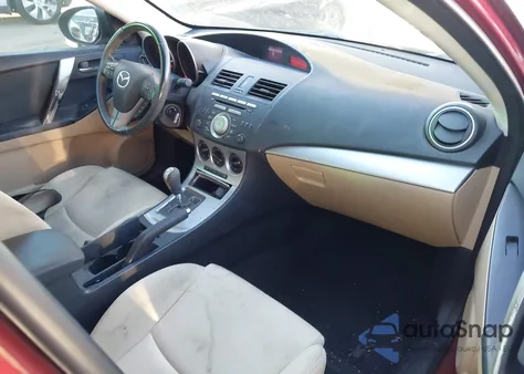 2010 Mazda Mazda3 S Sport z USA, uszkodzony, nr VIN JM1BL1S66A1144235